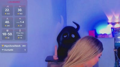 emili_roux live cam on Cam4