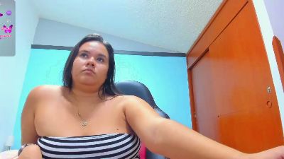 emily__lovexx live cam on Cam4
