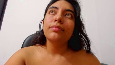 emilysex_118 live cam on Cam4