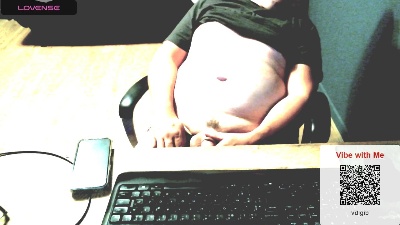 emjea live cam on Cam4