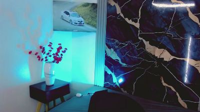 emma_miler live cam on Cam4