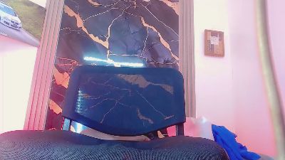 emma_miler live cam on Cam4