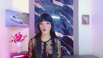 emma_miler live cam on Cam4