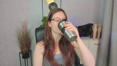 emma_tease live cam on Cam4