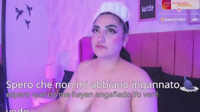 emmaamartinez live cam on Cam4