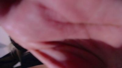 emmabigcock live cam on Cam4