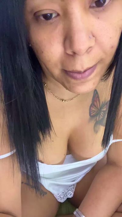 emmabraumm live cam on Cam4