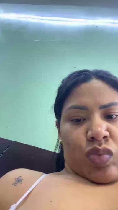 emmabraumm live cam on Cam4
