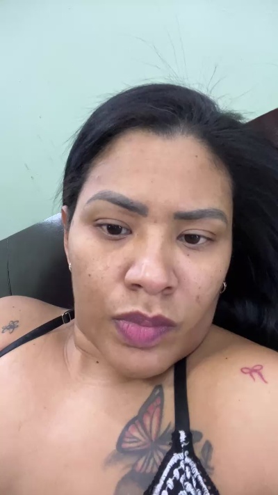 emmabraumm live cam on Cam4