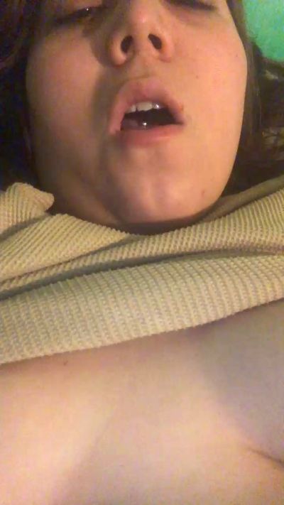 emmahot5 live cam on Cam4