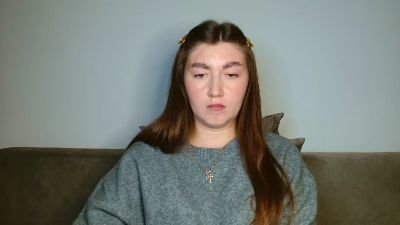 emmamaee live cam on Cam4