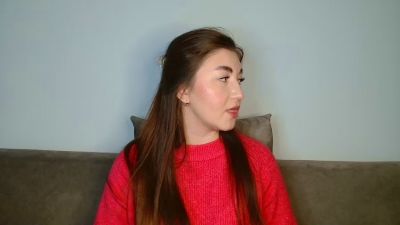 emmamaee live cam on Cam4