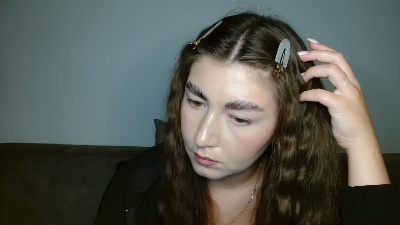 emmamaee live cam on Cam4