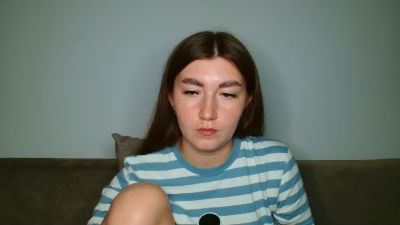 emmamaee live cam on Cam4