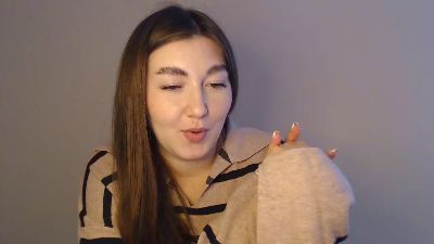 emmamaee live cam on Cam4