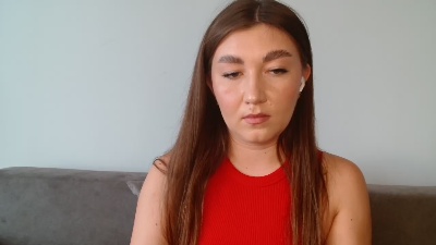 emmamaee live cam on Cam4