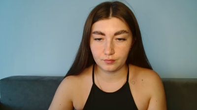 emmamaee live cam on Cam4