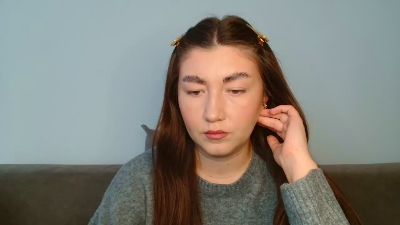 emmamaee live cam on Cam4