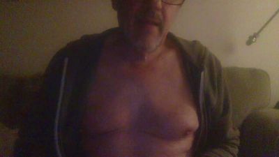 emmasuel84 live cam on Cam4