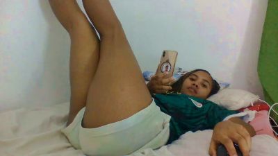 emme42 live cam on Cam4