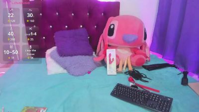 emmy__dreams live cam on Cam4