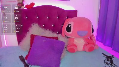 emmy__dreams live cam on Cam4