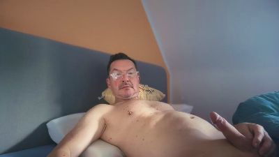 emu49 live cam on Cam4