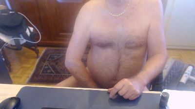 enchasse55 live cam on Cam4