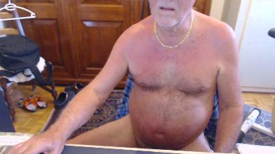 enchasse55 live cam on Cam4