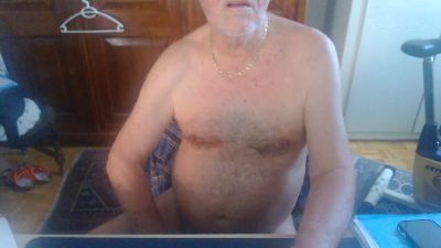 enchasse55 live cam on Cam4
