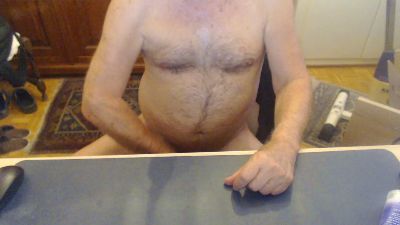 enchasse55 live cam on Cam4