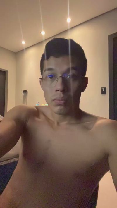 ender2018 live cam on Cam4