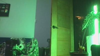 energia_hot live cam on Cam4