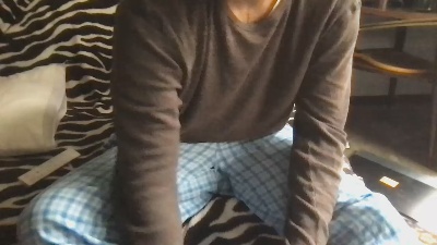 energia_hot live cam on Cam4