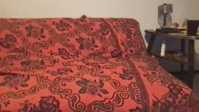 energia_hot live cam on Cam4