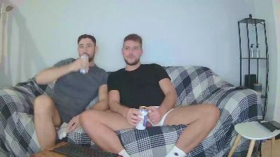 englishladxxx live cam on Cam4