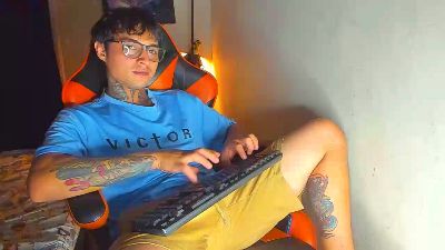 enjoymycock999 live cam on Cam4