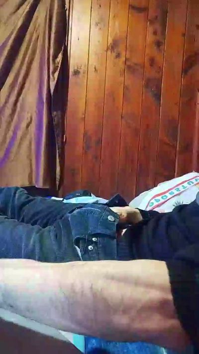 enky369 live cam on Cam4
