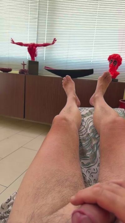 enrico319 live cam on Cam4