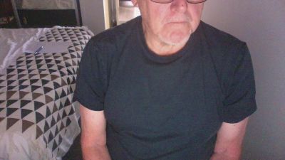 enzed live cam on Cam4