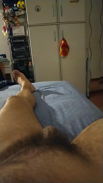 enzo733 live cam on Cam4