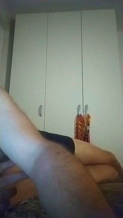 enzo733 live cam on Cam4