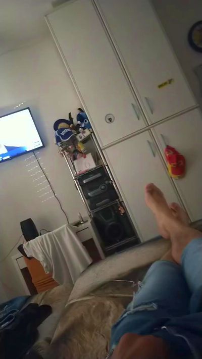 enzo733 live cam on Cam4