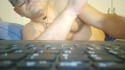 enzo733 live cam on Cam4