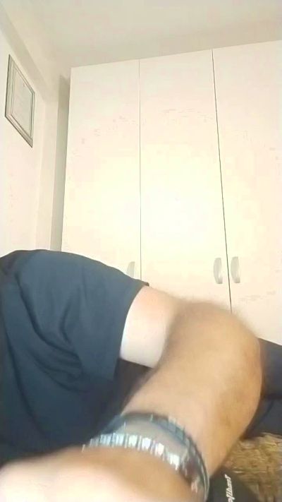 enzo733 live cam on Cam4