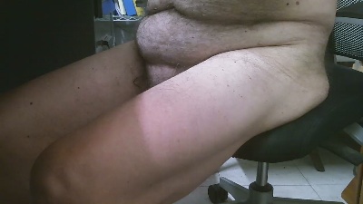 erasmo45 live cam on Cam4