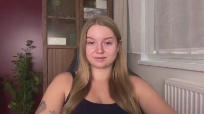 erica_forever live cam on Cam4
