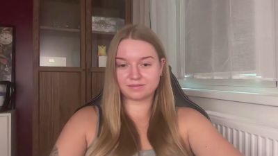 erica_forever live cam on Cam4