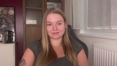 erica_forever live cam on Cam4