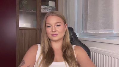 erica_forever live cam on Cam4